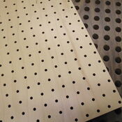 Diffraction Hole Absorber (DHA)